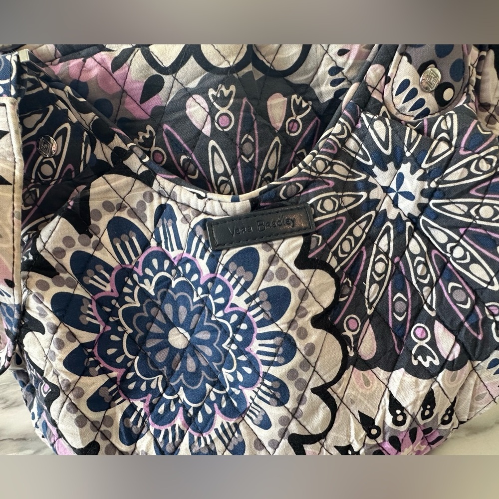 Vera Bradley Retired Mimosa Medallion Purse - Picture 8 of 16